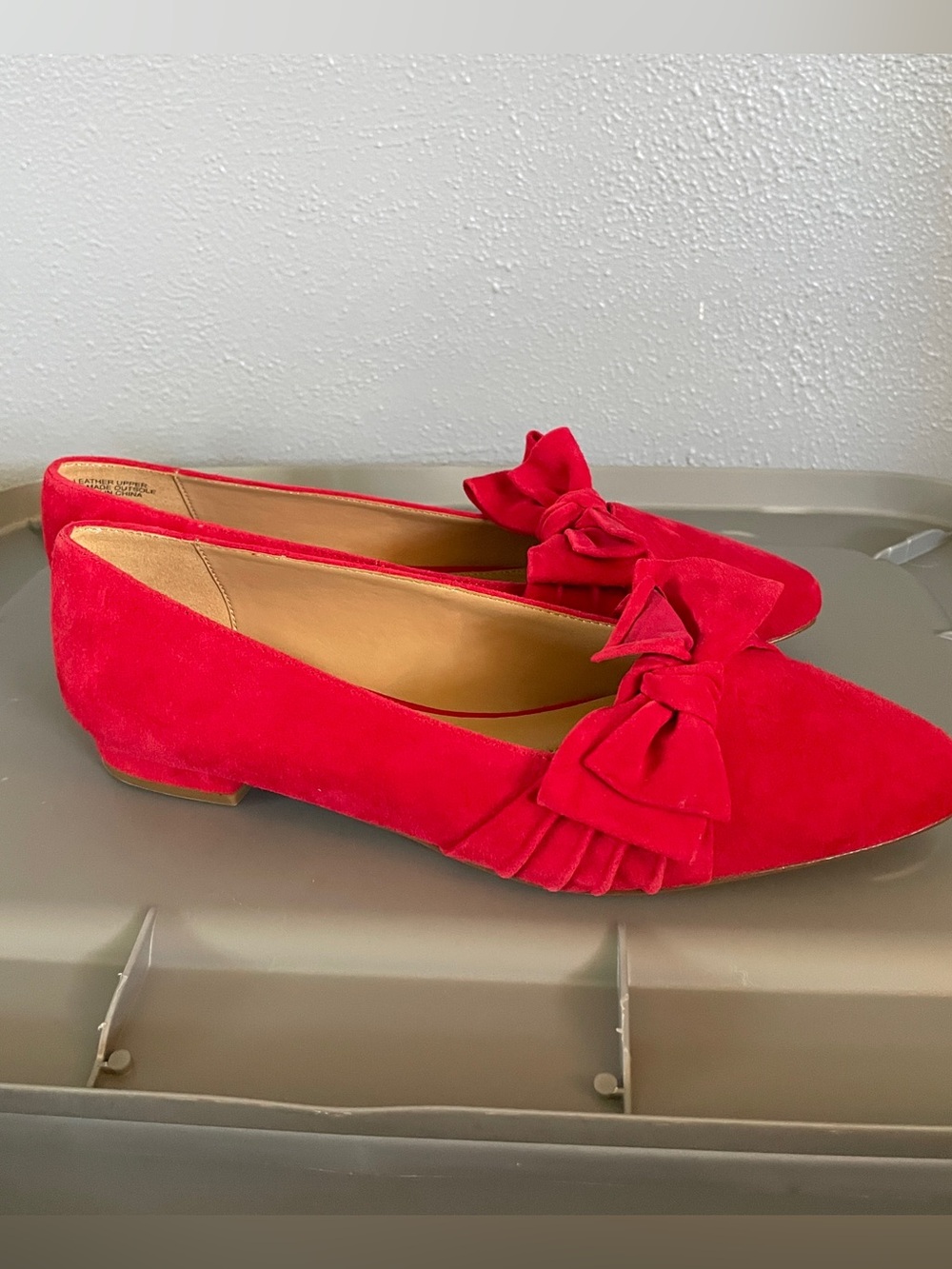 Talbots Red Leather Suede Bow Flats Slip-On Shoes Womens Size 8.5